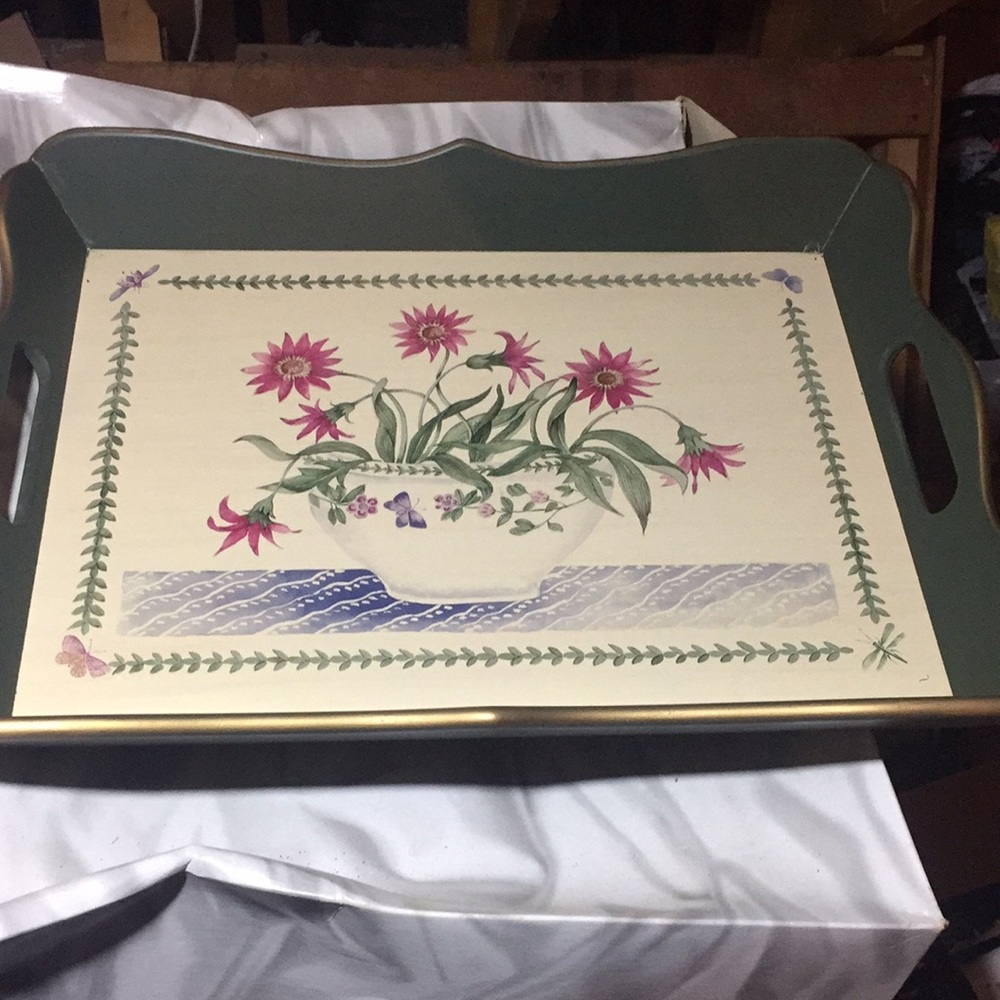 Wood serving tray